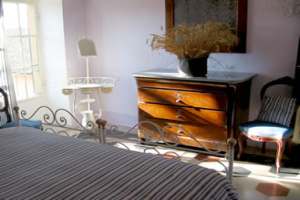 We are continually refining and adding to our portfolio of Nice Places to stay in Italy, so visit our site regularly to find somewhere just that little bit special. All our places to stay are presented with photos and descriptions taken and selected by us personally to give an impression as true to the reality as we can. All places are chosen by our team here in Italy for their combination of price, quality, charm and location. We work in partnership with family run hotels, guest houses and self-catering accommodations. This is NOT an unverified 'web portal' or online directory - we select only those places which we believe make excellent places to base a 1 week holiday or longer.